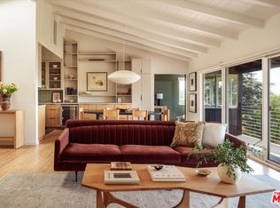 2015 Hollyvista Ave, Los Angeles, CA 90027