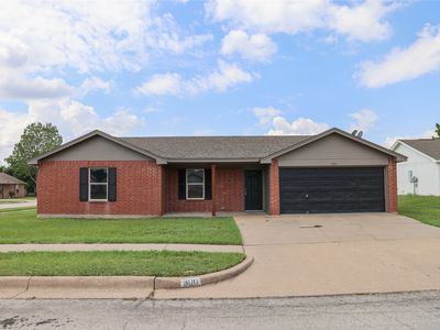 300 Sheila Dr, Granbury, TX, 76049