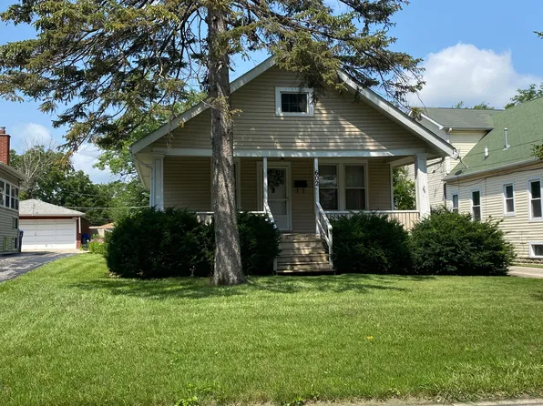 602 S Riverside Dr, Villa Park, IL 60181