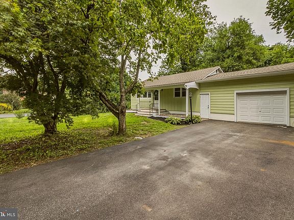 3rd image of 171 Morrow Ln