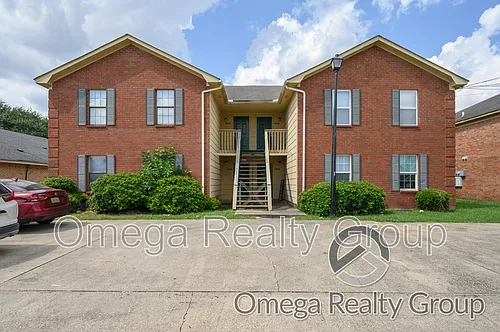 3638 Castle Ridge Rd Photo 1