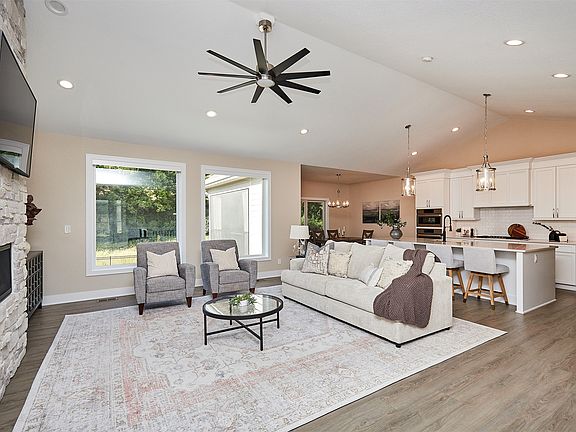 3rd image of 1031 Timber Valley Dr