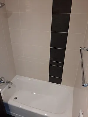 Rented by Max & Associates Realty Corp | media 9