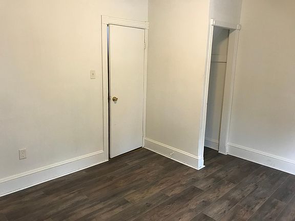 2nd image of 754 E Chestnut St