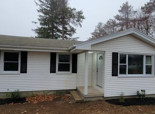 353 Pleasant St, Paxton, MA 01612
