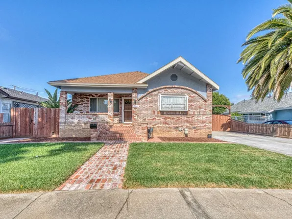 7841 Rosanna St, Gilroy, CA 95020