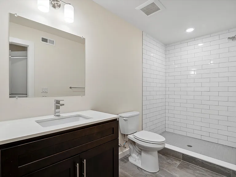1502 N Randolph St #12B — Photo 19
