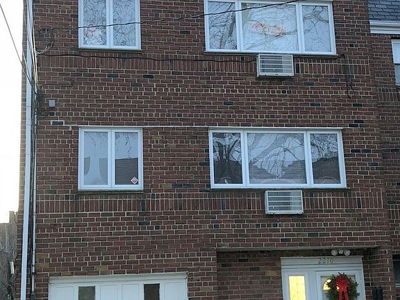 4th image of 2210 73rd St #2NDFLOOR