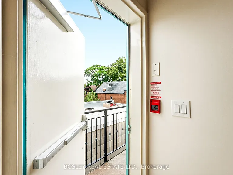 115 Roncesvalles Ave #3 — Photo 27