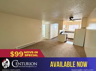 528 SW Levens St APT 4, Dallas, OR 97338