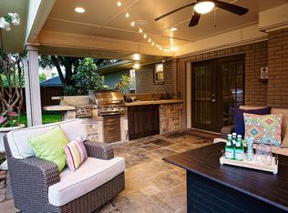 3831 Goodfellow Dr, Dallas, TX 75229