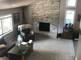 1090 Delphi Dr, Lafayette, CO 80026