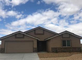 5735 Vahan Ct, Lancaster, CA 93536