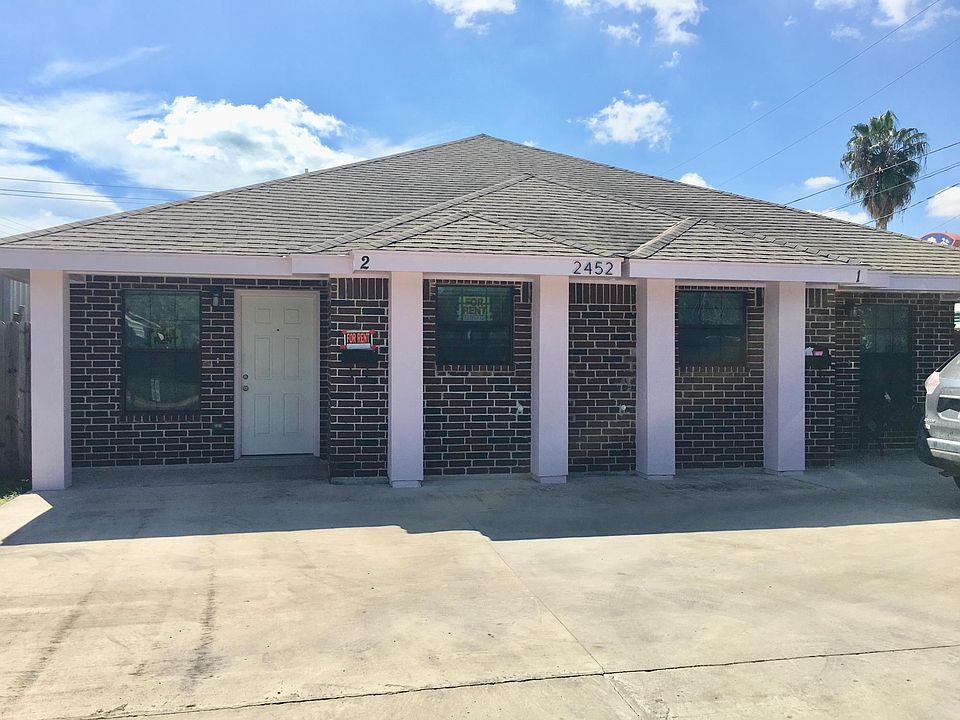 1st image of 2452 E Los Ebanos Blvd