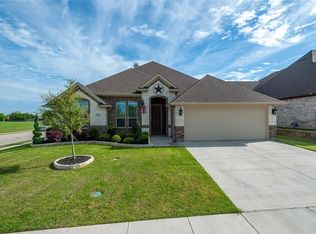 432 Blue Daze Ct, Burleson, TX 76028