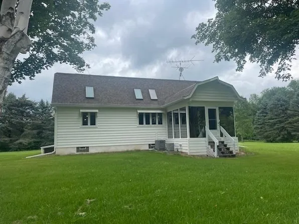 W5951 Mill Ln, Shawano, WI 54166