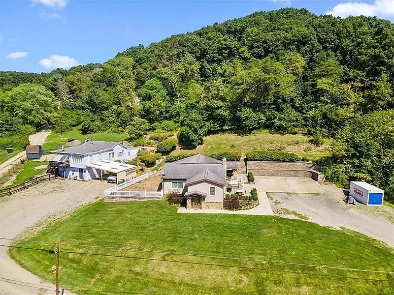 24 Spring Hill Ln photo 1