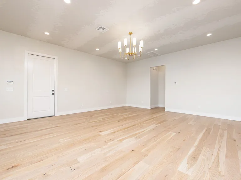 2920 Edgefield Ln — Photo 18