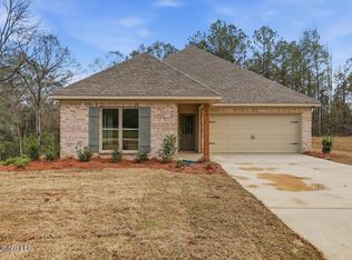 269 Smith Dr, Mendenhall, MS 39114