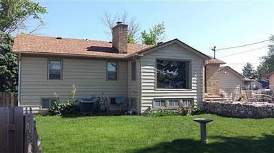 3rd image of 1022 W E St