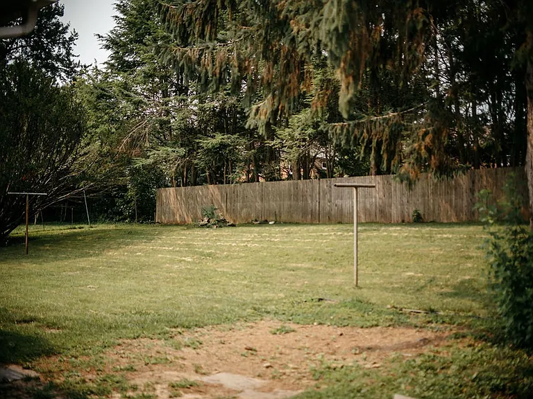 425 Spring Dr — Photo 5