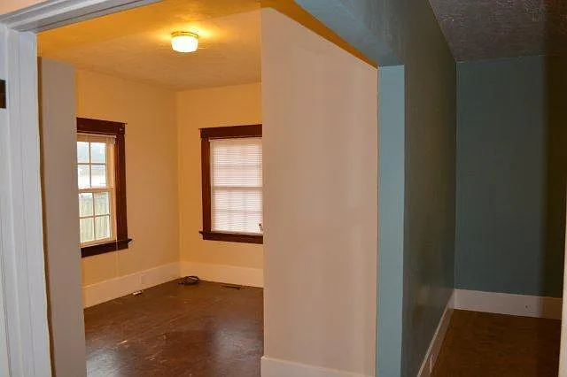 135 W Grant St — Photo 59