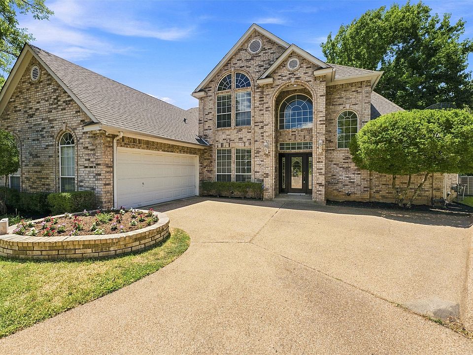 1st image of 4 Amen Corner Ct