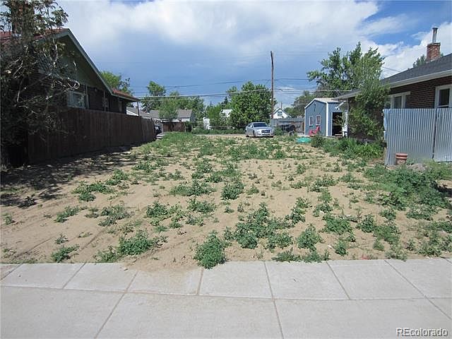 2nd image of 2479 South Broadway