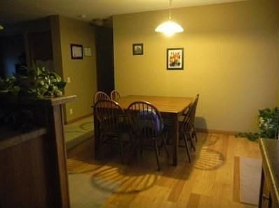3rd image of 404 S A St
