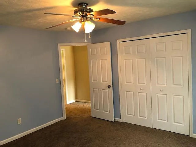 3 bed, 2.5 bath, 1800 sqft, $2,400 — Photo 3