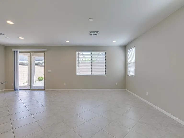10021 Silver Comet Ct — Photo 18