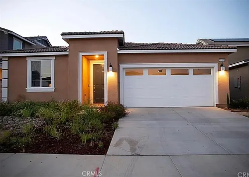 27528 Cloudy Peak Way Photo 1