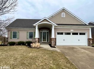 3132 Stratford Ln, Flushing, MI 48433
