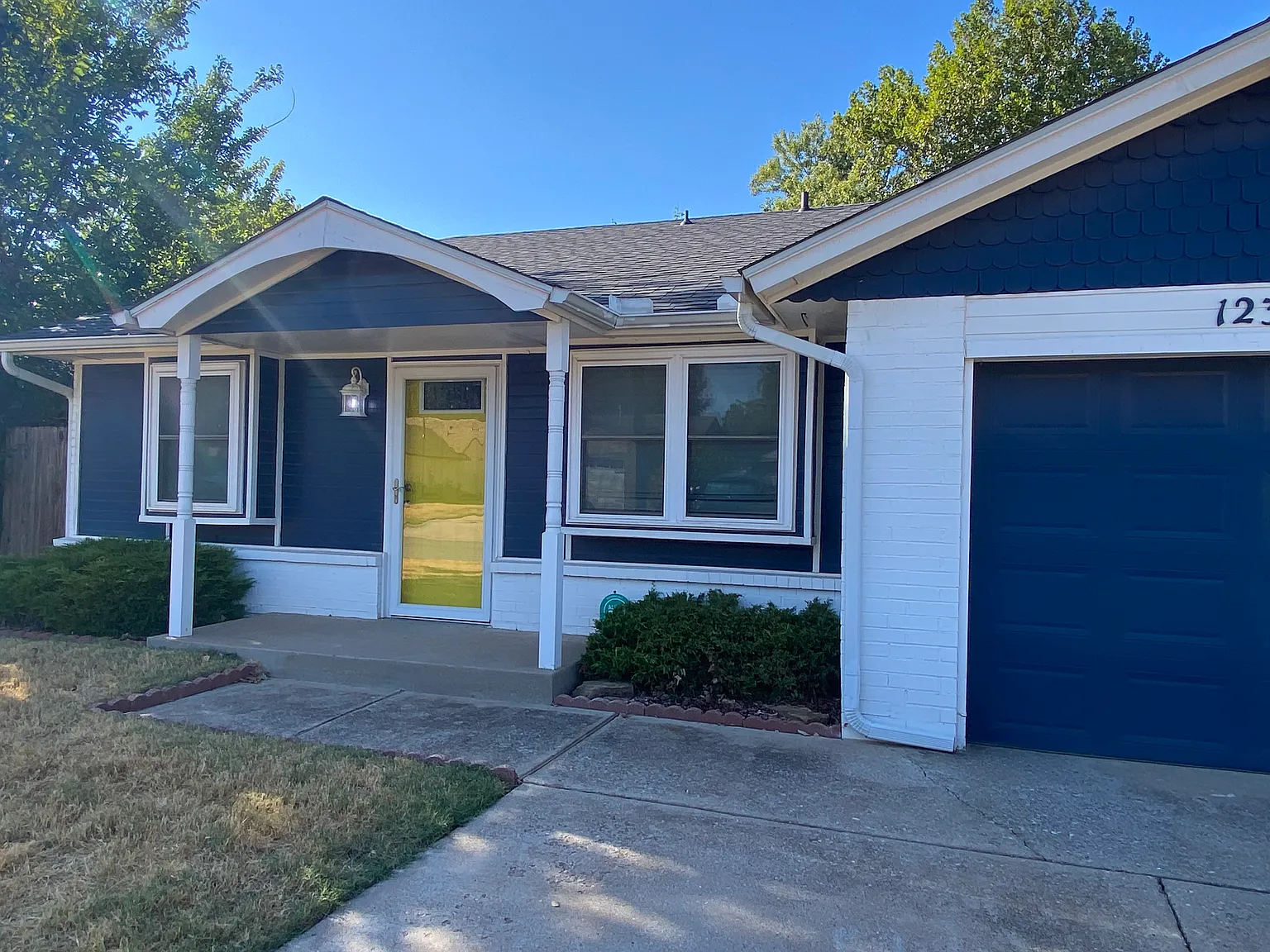 2 bed, 973 sqft, $1,500 — Photo 2