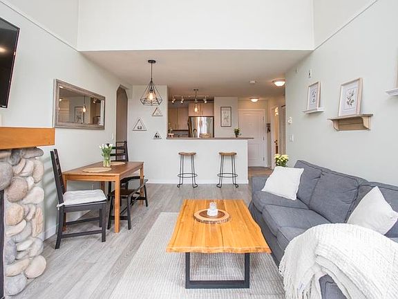 5th image of 5700 Andrews Rd #427