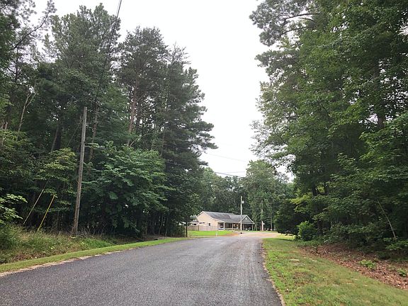 4th image of 47 Lightfoot Dr