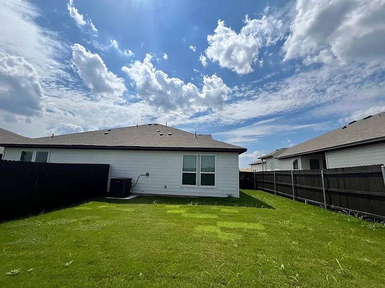 353 Cross Barn Blvd #A — Photo 54