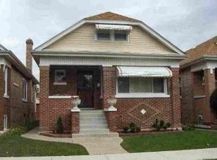 2423 Grove Ave, Berwyn, IL 60402