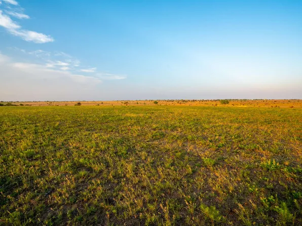 41 County Road 210B, Bertram, TX 78605