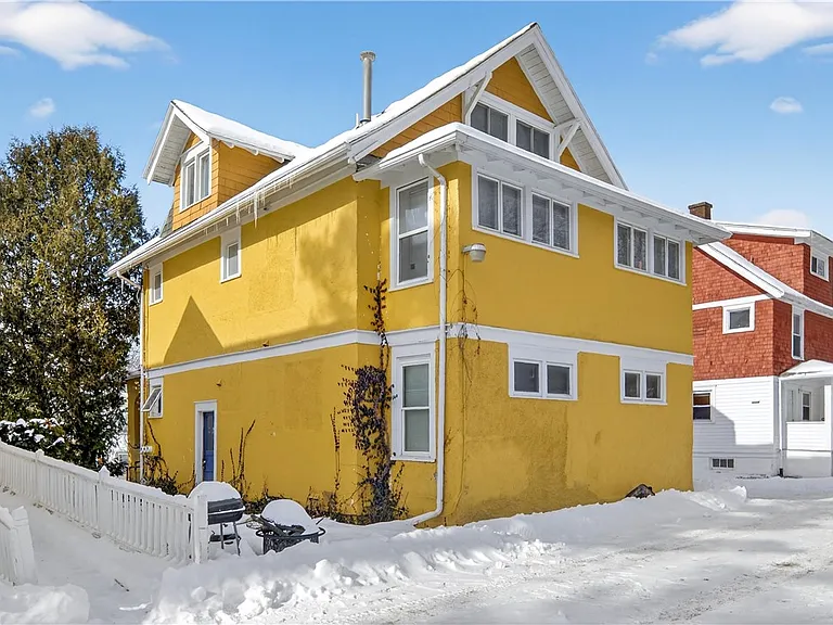 303 Cornell St #B — Photo 24