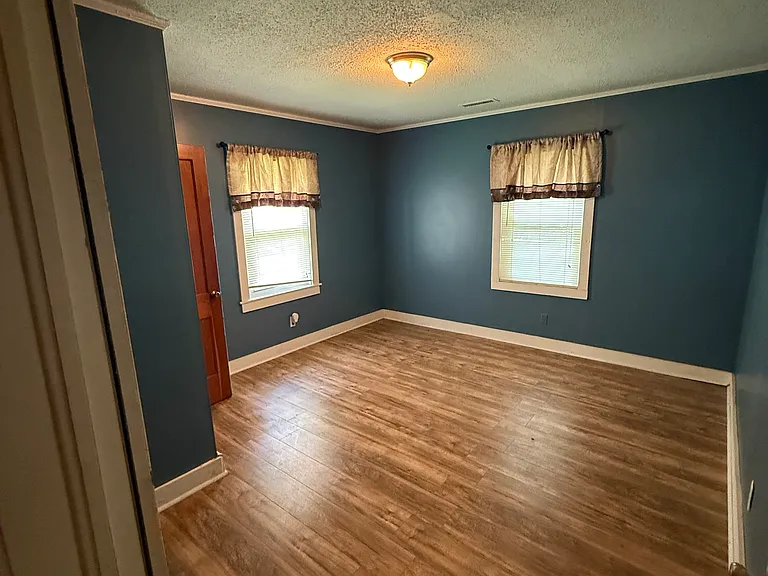 525 N Tipton St — Photo 7