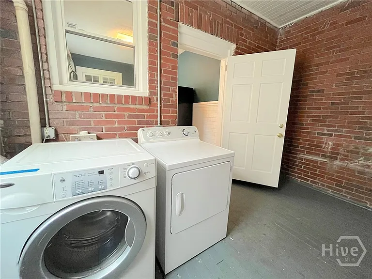 19 W 50th St #19 — Photo 21