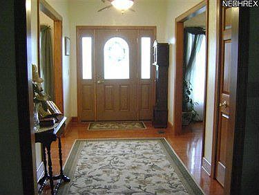 4th image of 7615 Kings Creek Dr
