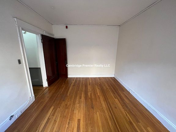 5th image of 2 Crawford St #11G