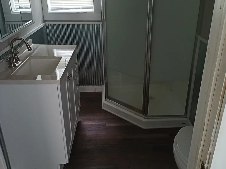 92 Maude Ave #2 — Photo 11