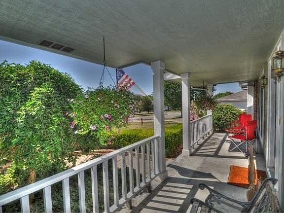 Charming Front Porch 