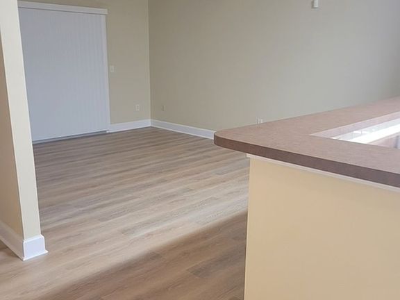 5th image of 6451 Borasco Dr APT 3605