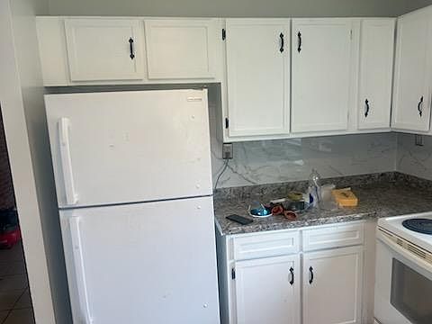 2nd image of 23 Memphis Ct #23
