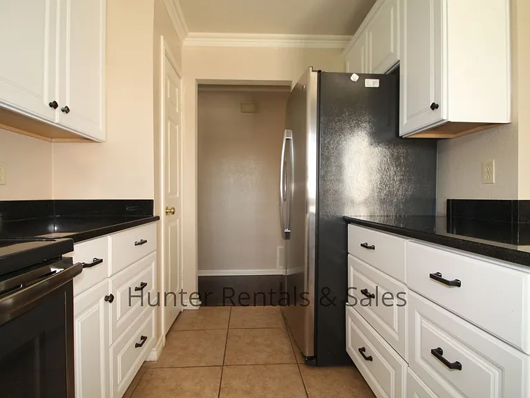 1615 Beaver Trl — Photo 22