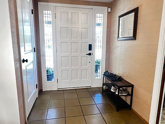 5th image of 2851 Royal Palm Way
